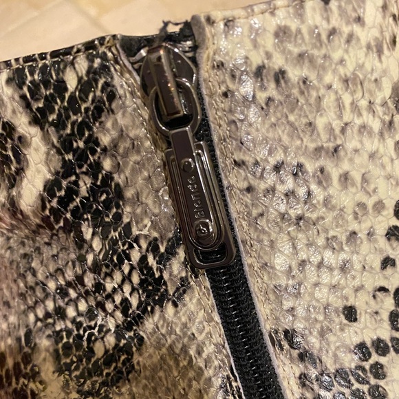 Blondo Snakeskin Waterproof Ankle Boots - Picture 5 of 9